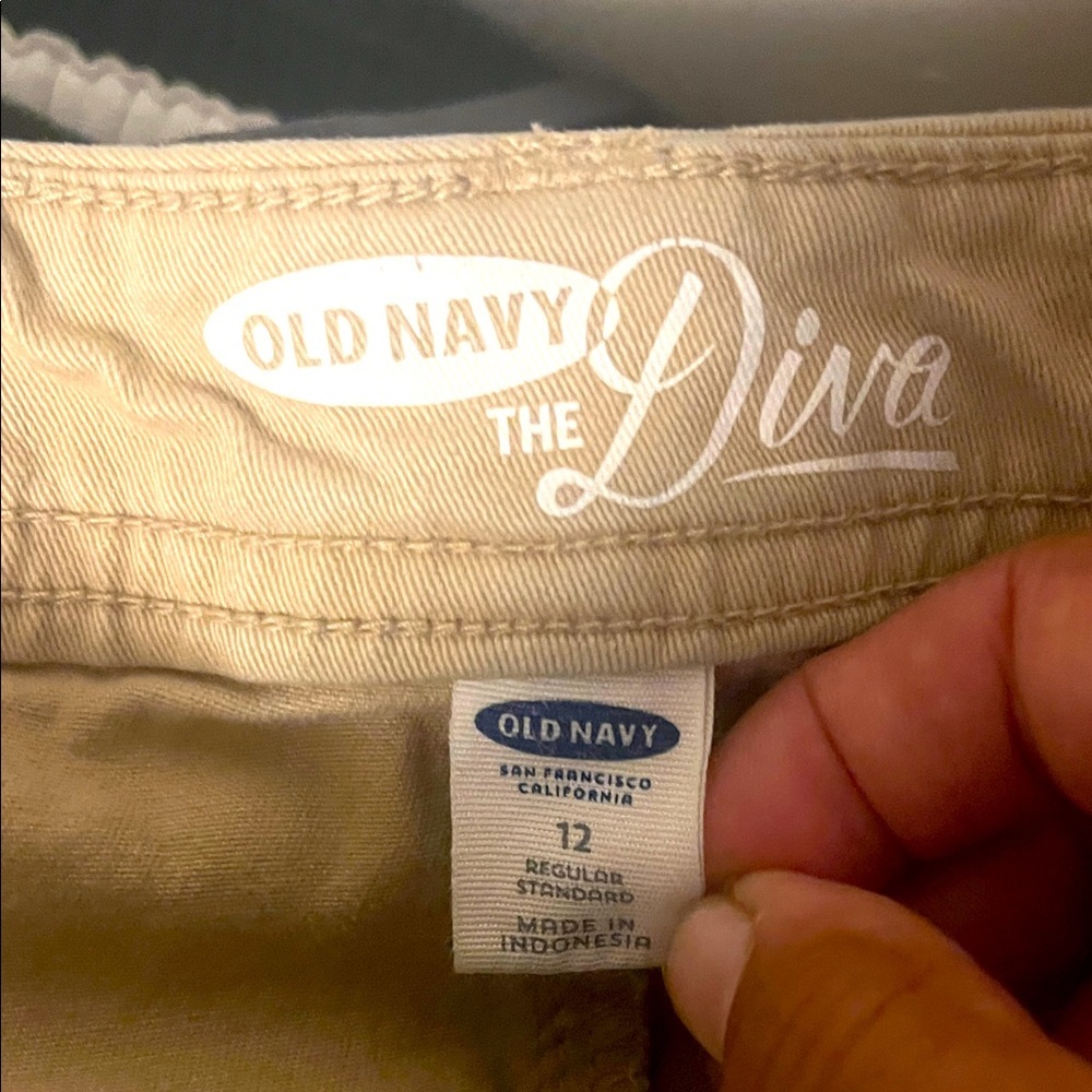 Old Navy The Diva Khaki Trousers